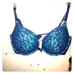 Victoria’s Secret blue lace bra